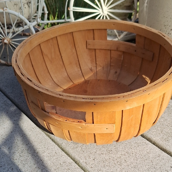 Other - Woven Split Wood Round Storage BASKET